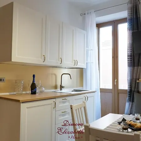 Dimora Elizabeth Ii 3* Modugno