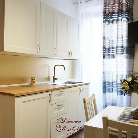 Dimora Elizabeth Ii 3* Modugno