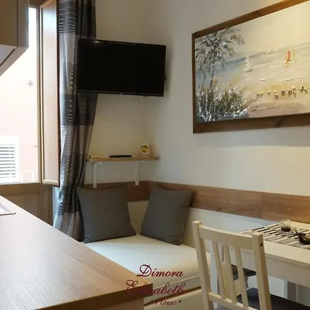 Dimora Elizabeth Ii 3* Modugno