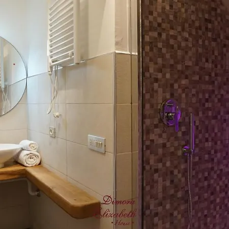 Dimora Elizabeth Ii Maison d'hôtes Modugno